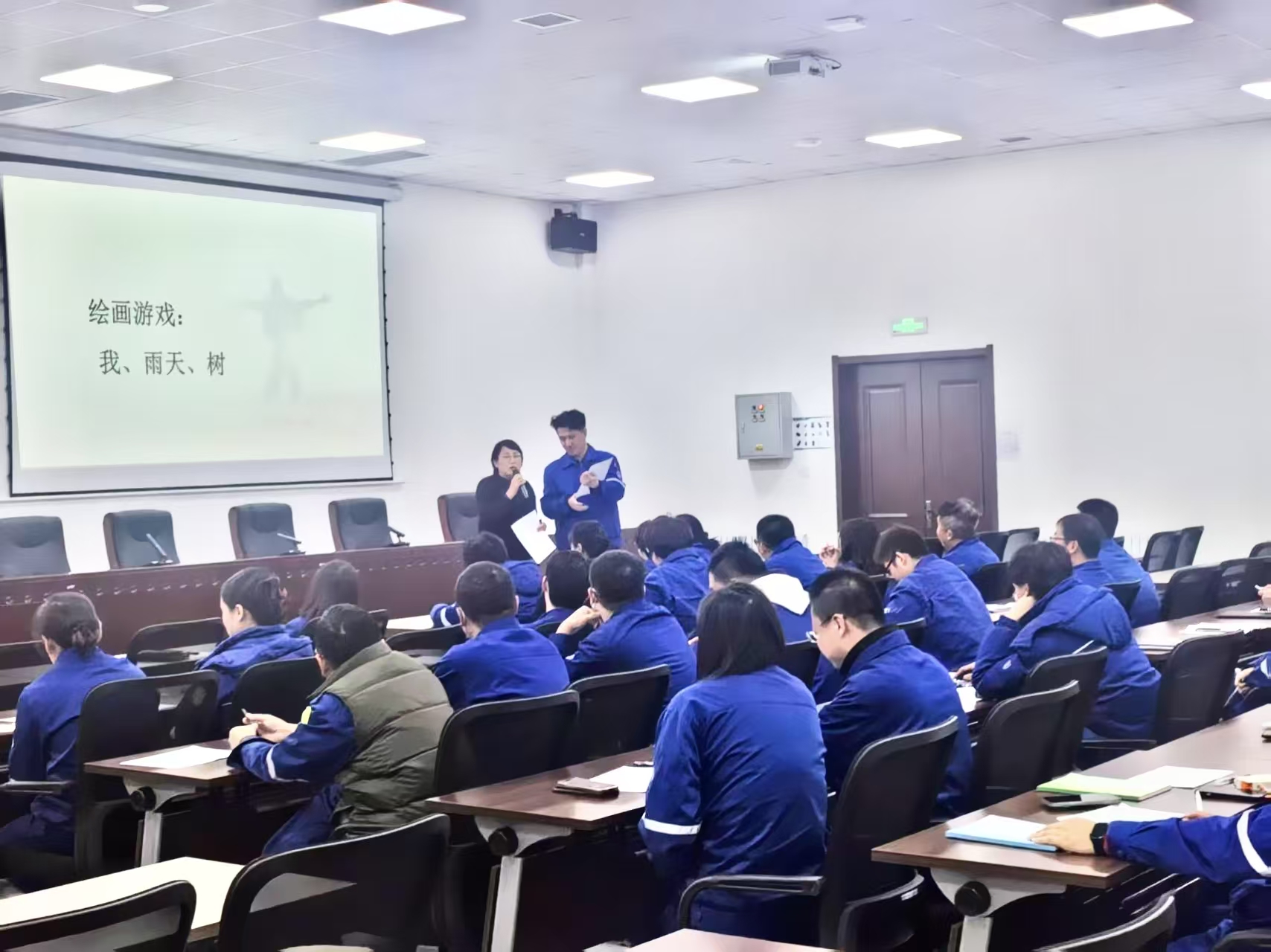 1763016846983116.jpg 微信图片_20251113143000_146_75.jpg